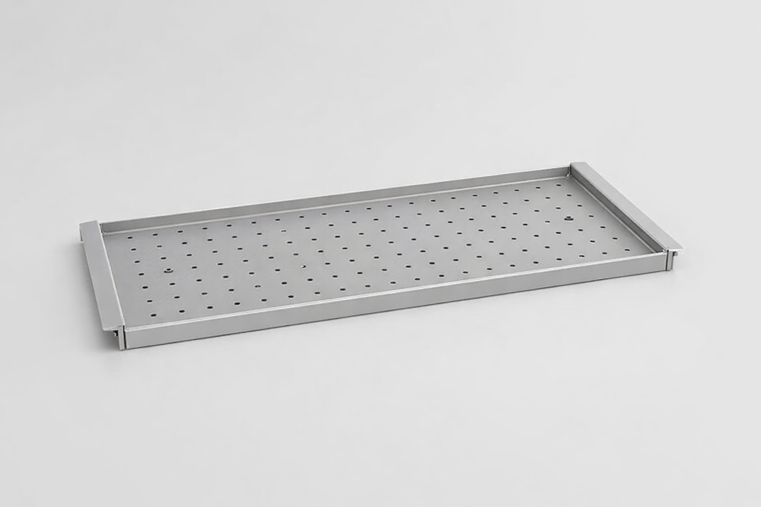 Dílenská skříň Półko-wanienka z ociekaczem XMSW 1200 - uspořádání nářadí, komponentů a servisního vybavení